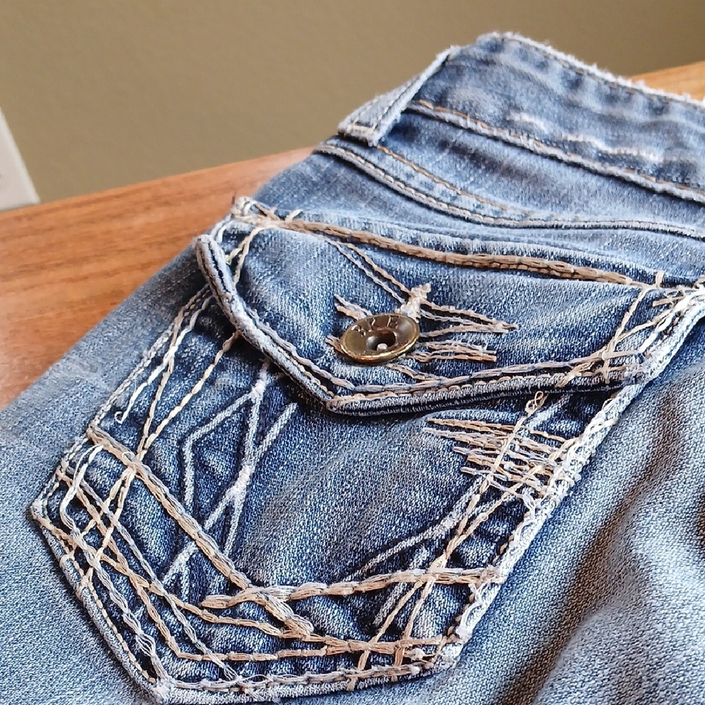 BKE Denim Starlite Blue Flare & Wide Leg Jeans with Distressed Details - Picture 13 of 15